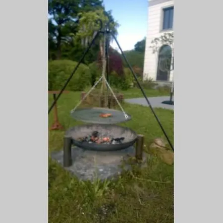 Holiday Home Fuer 8 Personen By Interhome Ferienhaus Couvin