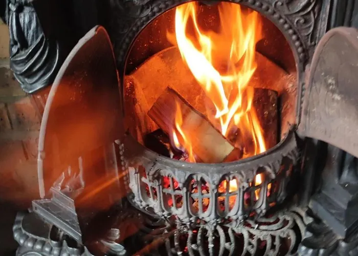 Fuer 8 Personen By Interhome Couvin