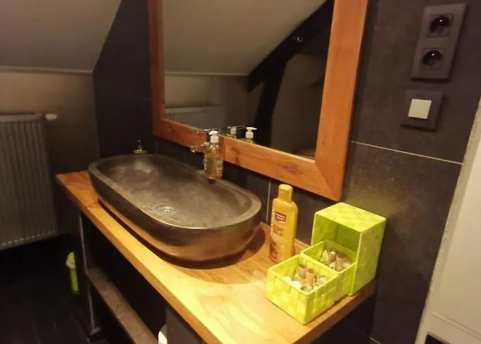 Holiday home Fuer 8 Personen By Interhome Couvin